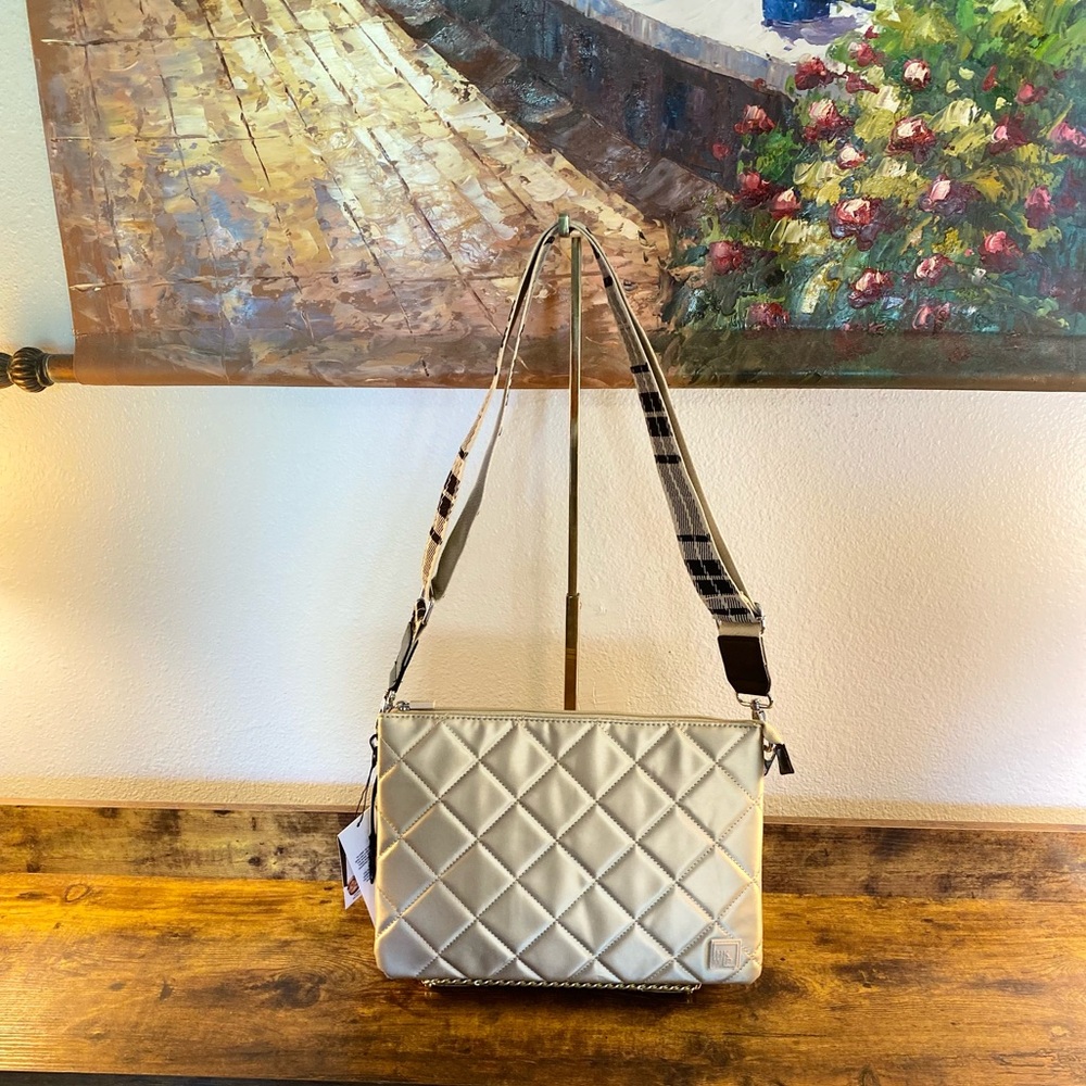 IHKWIP Quilted Triple Entry Crossbody Bag